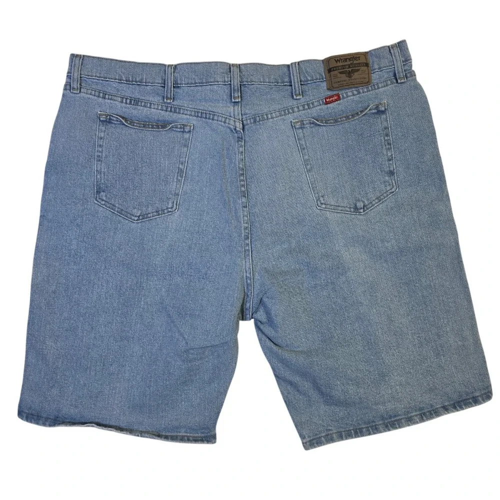 Wrangler Denim Shorts 44 Blue Mens Light Wash Stretch 5-Pocket‎ *READ*